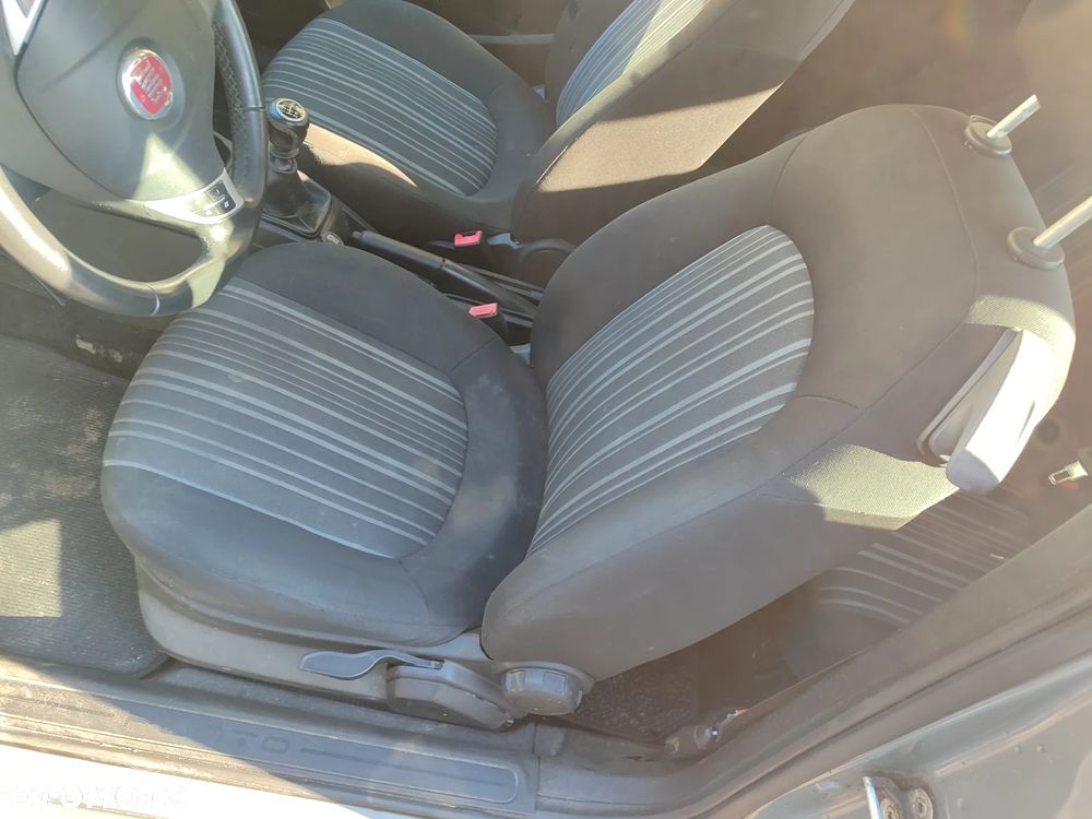 Fiat Punto Evo - 11