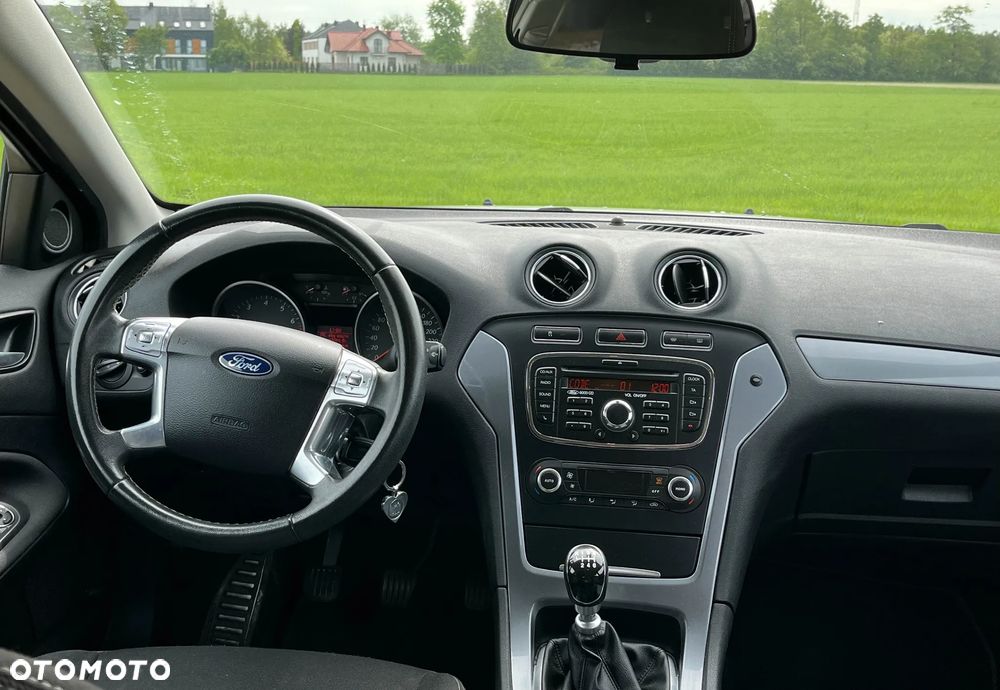 Ford Mondeo 1.6 T Gold X - 11