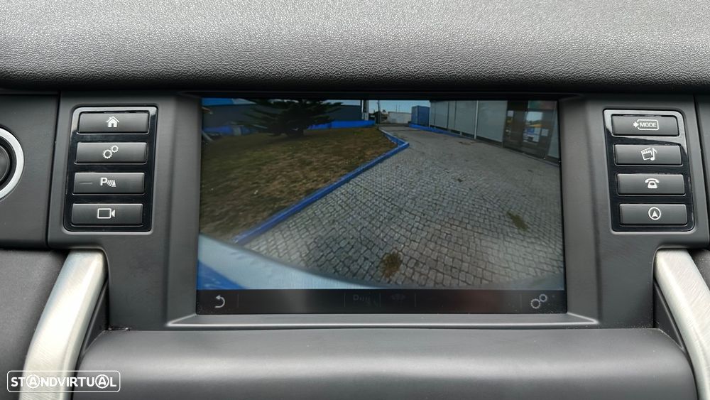 Land Rover Discovery Sport 2.0 TD4 SE - 40