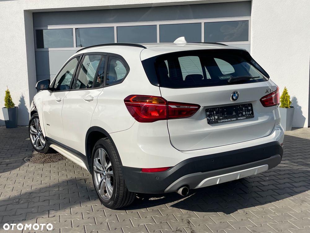 BMW X1 xDrive18d - 5