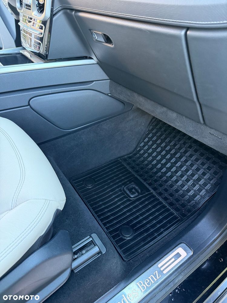 Mercedes-Benz Klasa G 400 d Stronger Than Time Edition - 32