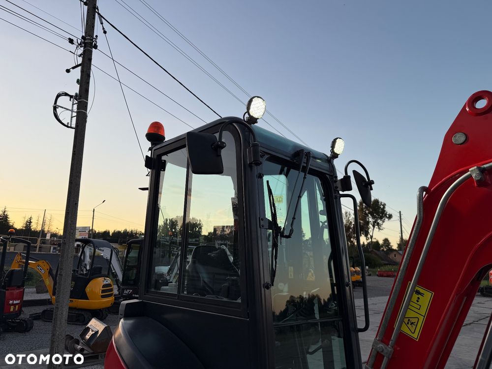 Yanmar VIO26 - 8