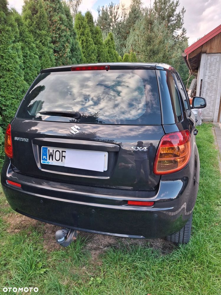 Suzuki SX4 1.5 Comfort - 9