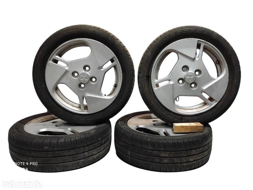 CONJUNTO DE PNEUS MITSUBISHI I-MIEV ELECTRIC VEHICLE 2010 - 1