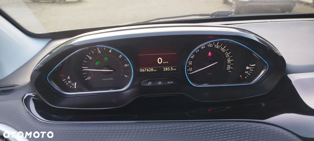 Peugeot 2008 1.2 Pure Tech Crossway S&S - 8