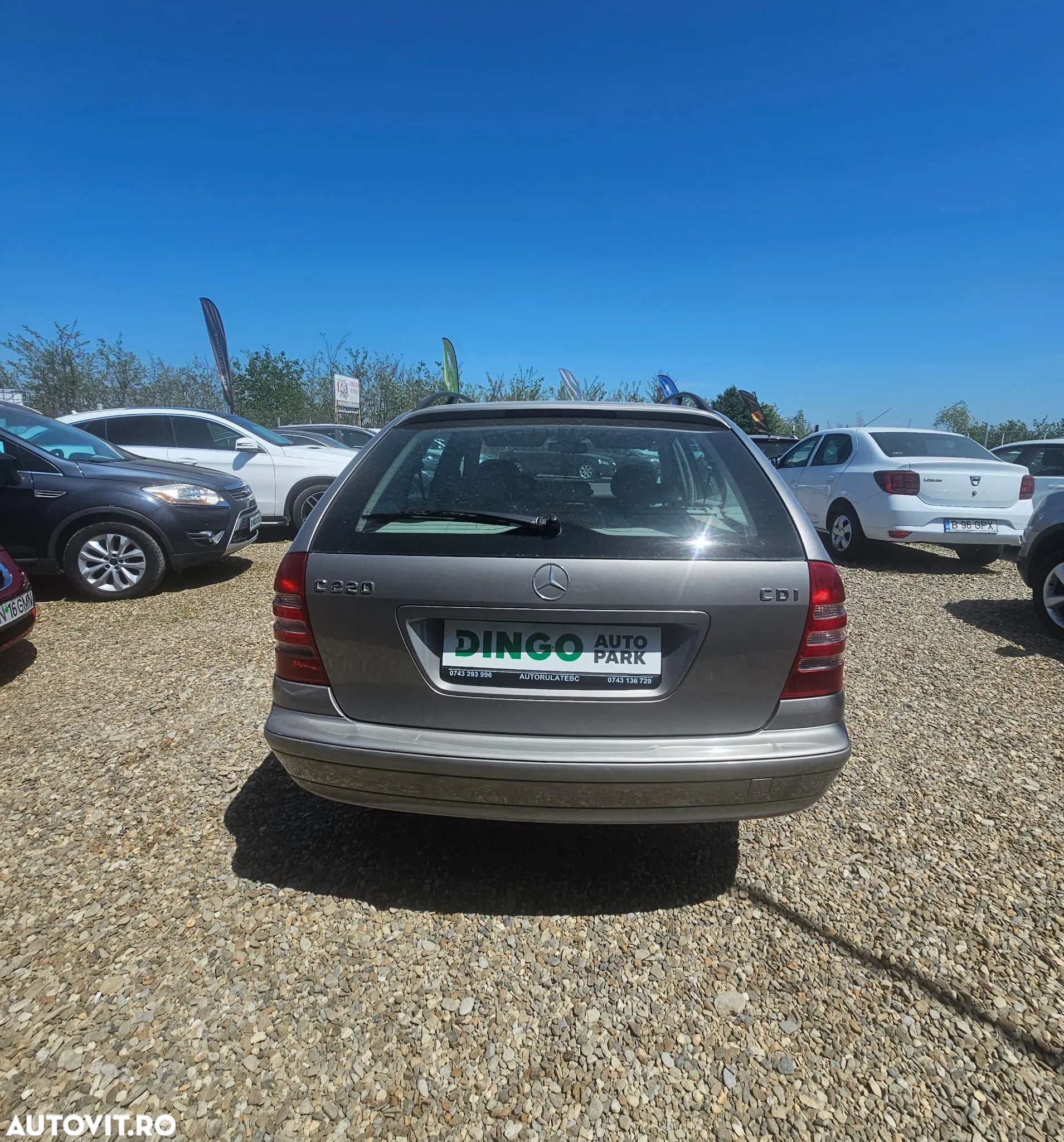 Mercedes-Benz C - 9