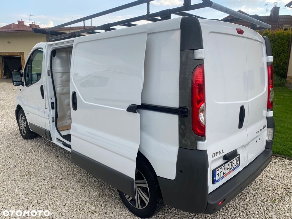 Opel VIVARO 2.0 MAX długi - 21
