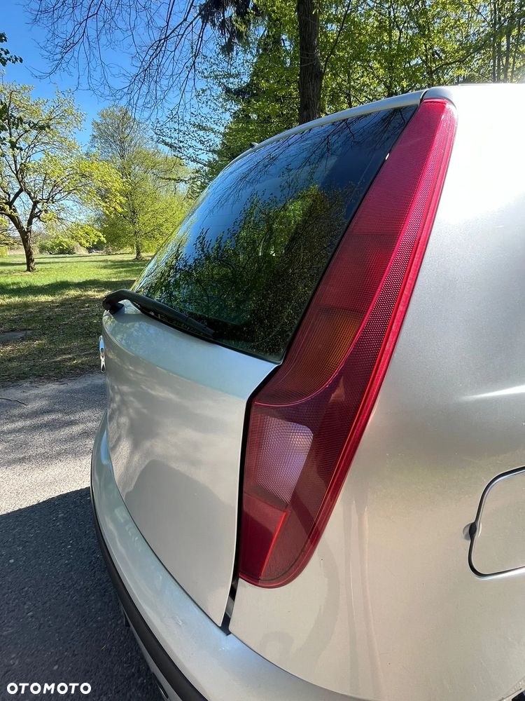 Fiat Punto - 10