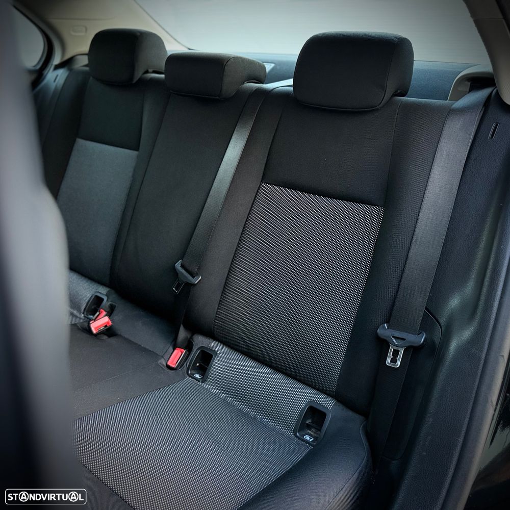 Mercedes-Benz A 180 Limousine d Style Plus Aut. - 11