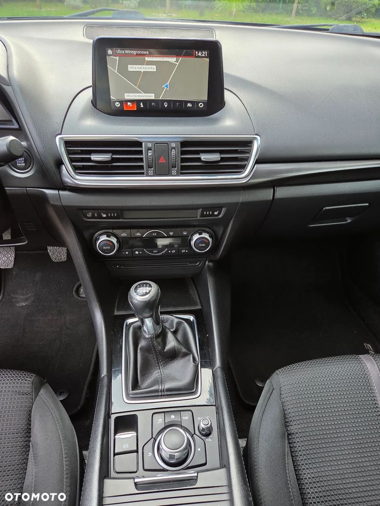 Mazda 3 - 9
