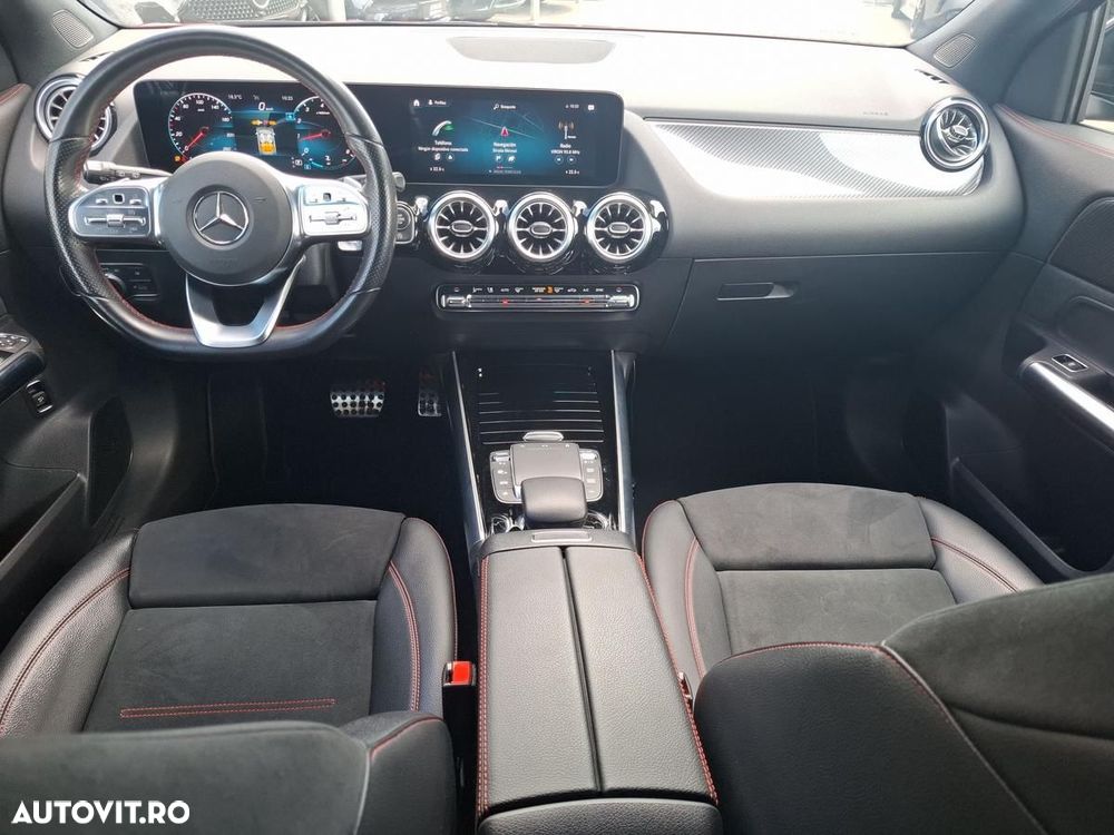 Mercedes-Benz GLA 200 4MATIC Aut. - 12