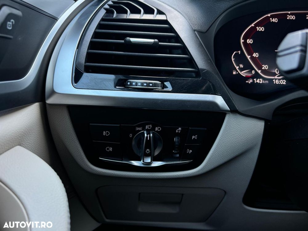 BMW X3 - 30