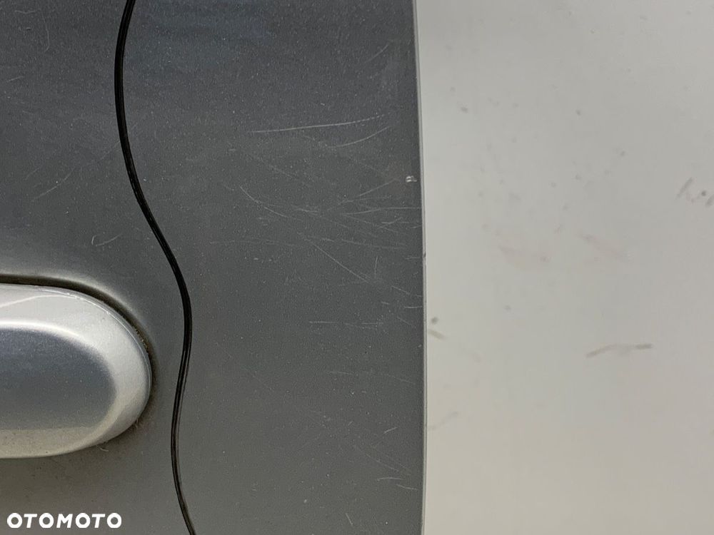 DRZWI LEWY TYŁ  NISSAN NOTE (E11, NE11) 2005 - 2013 1.4 65 kW [88 KM] benzyna 2006 - 2012 KY0 - 5