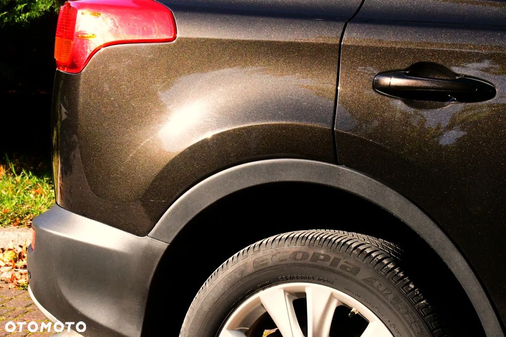 Toyota RAV4 2.0 D-4D 4x4 Executive - 6