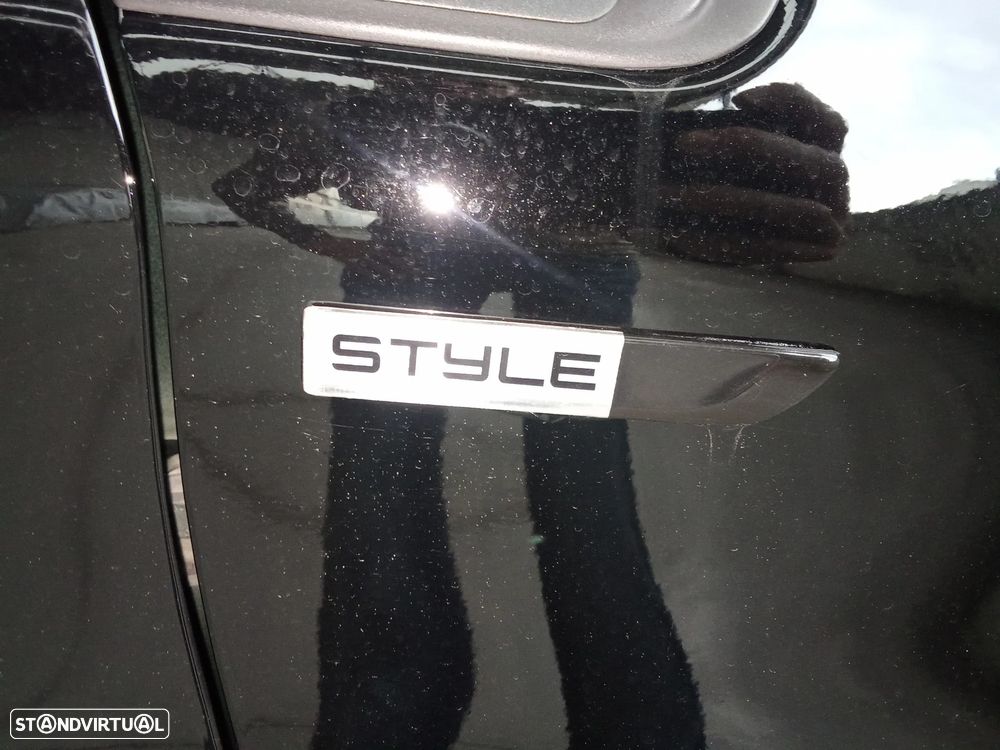 Peugeot 2008 82 VTI Allure - 16