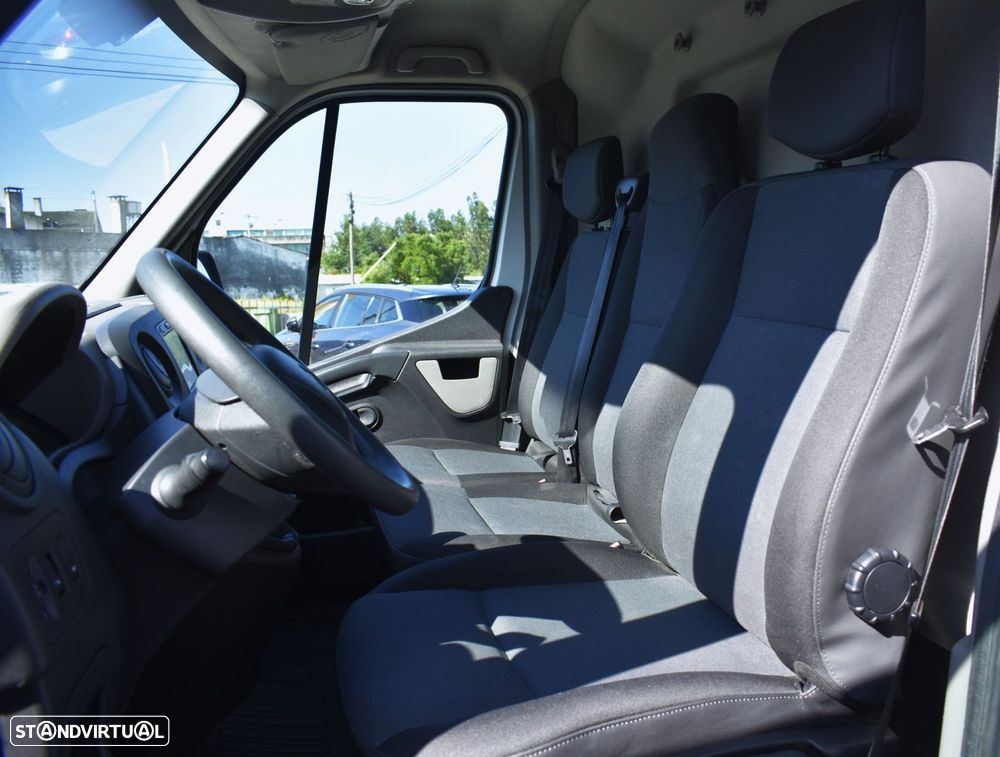 Renault Master 2.3 dCi L2H2 3.5T - 11