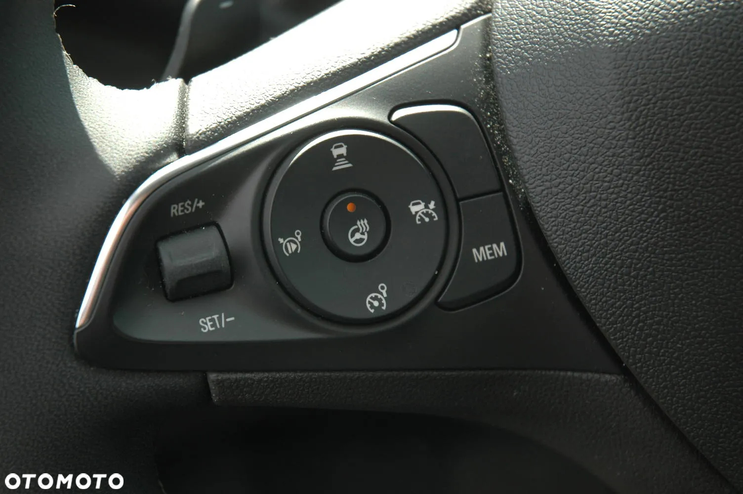 Opel Grandland 1.5 CDTI GS S&S - 11