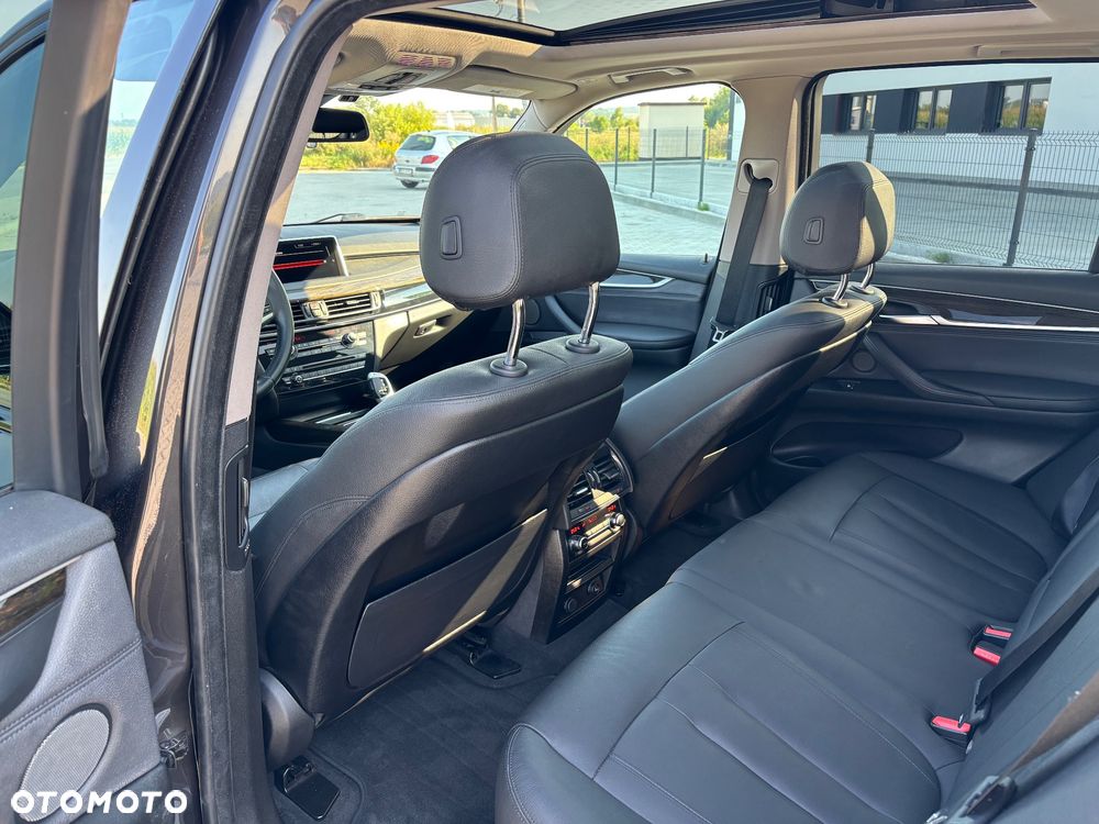 BMW X5 xDrive35i Sport-Aut - 5