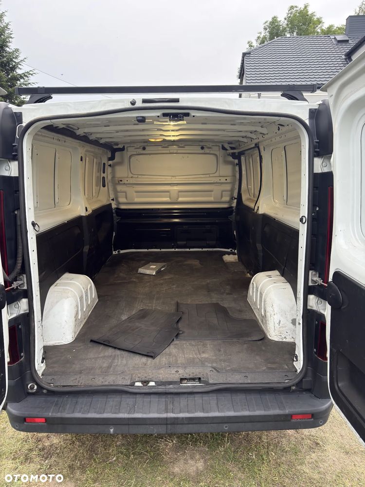 Renault Trafic - 8