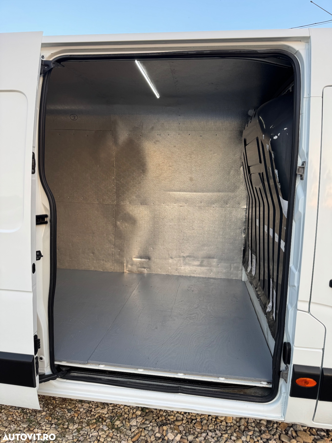 Renault Master 2.3 diesel 125 cp euro5 2016 stare buna !!! - 9