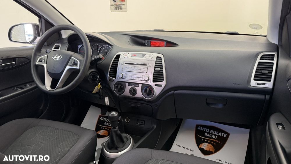 Hyundai i20 - 13