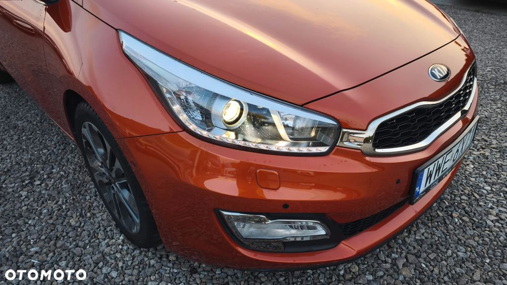 Kia Ceed 1.6 GDI Spirit - 30