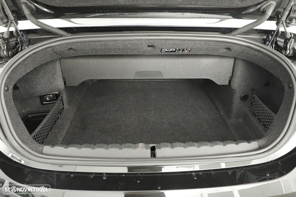 BMW 420 i Pack Desportivo M Auto - 29