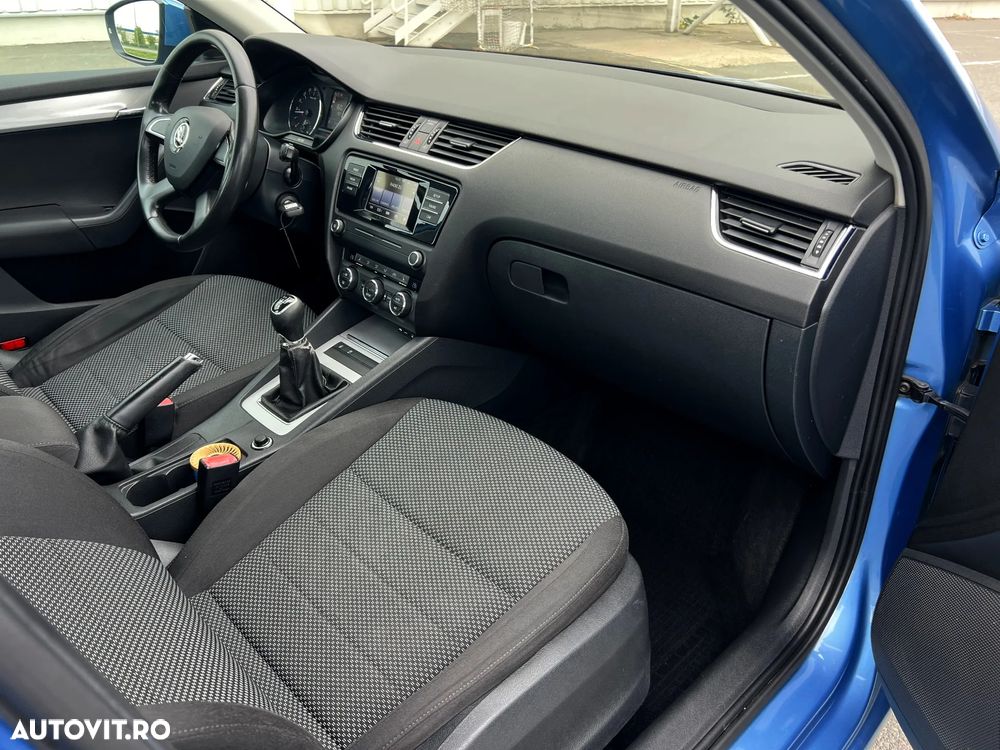 Skoda Octavia 1.6 TDI Ambition - 23