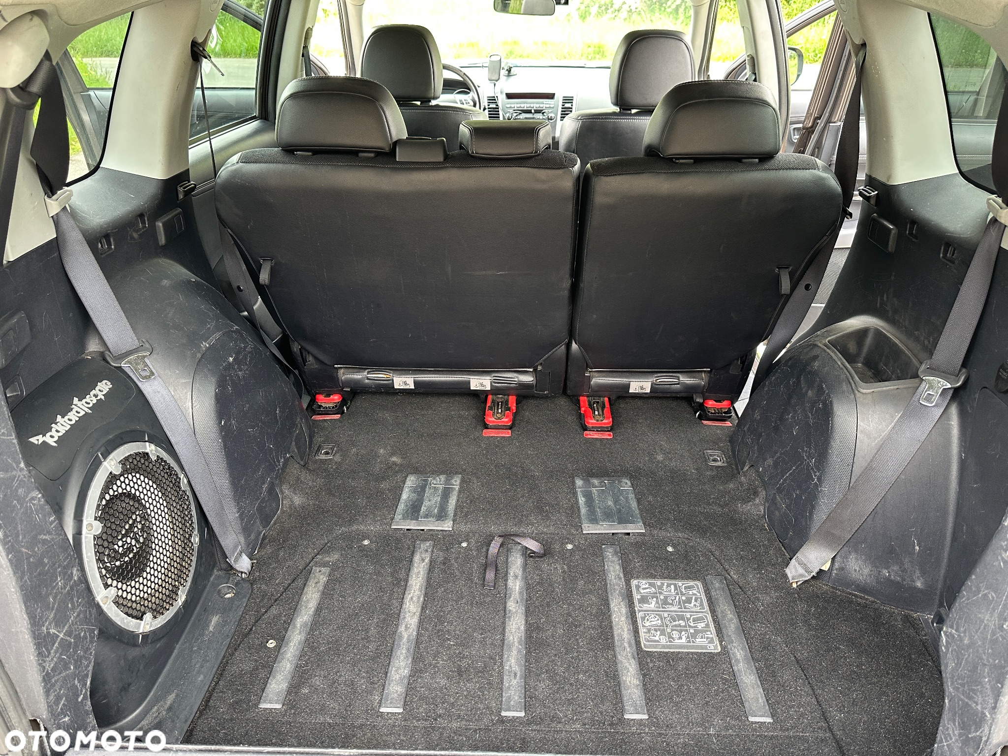Mitsubishi Outlander 2.0 DID Intense + - 13