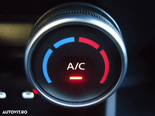 Dacia Duster 1.5 Blue dCi 4WD Prestige jante 16" - 28