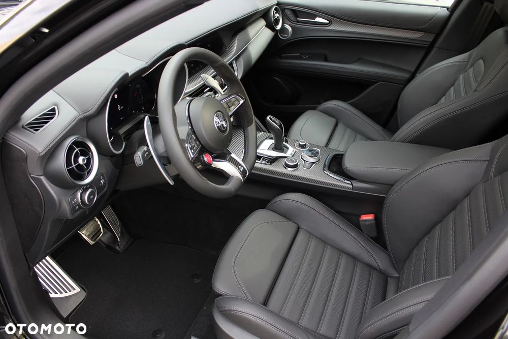 Alfa Romeo Stelvio 2.9 Bi Turbo V6 Quadrifoglio Q4 - 19