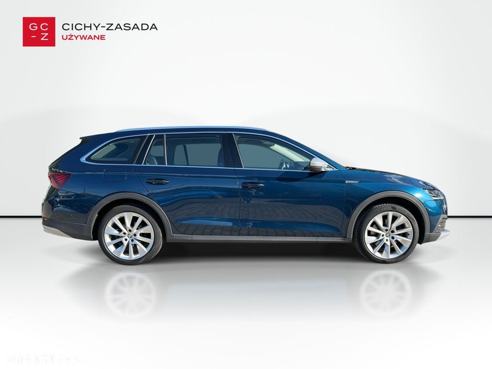 Skoda Octavia 2.0 TDI 4x4 Scout DSG - 4