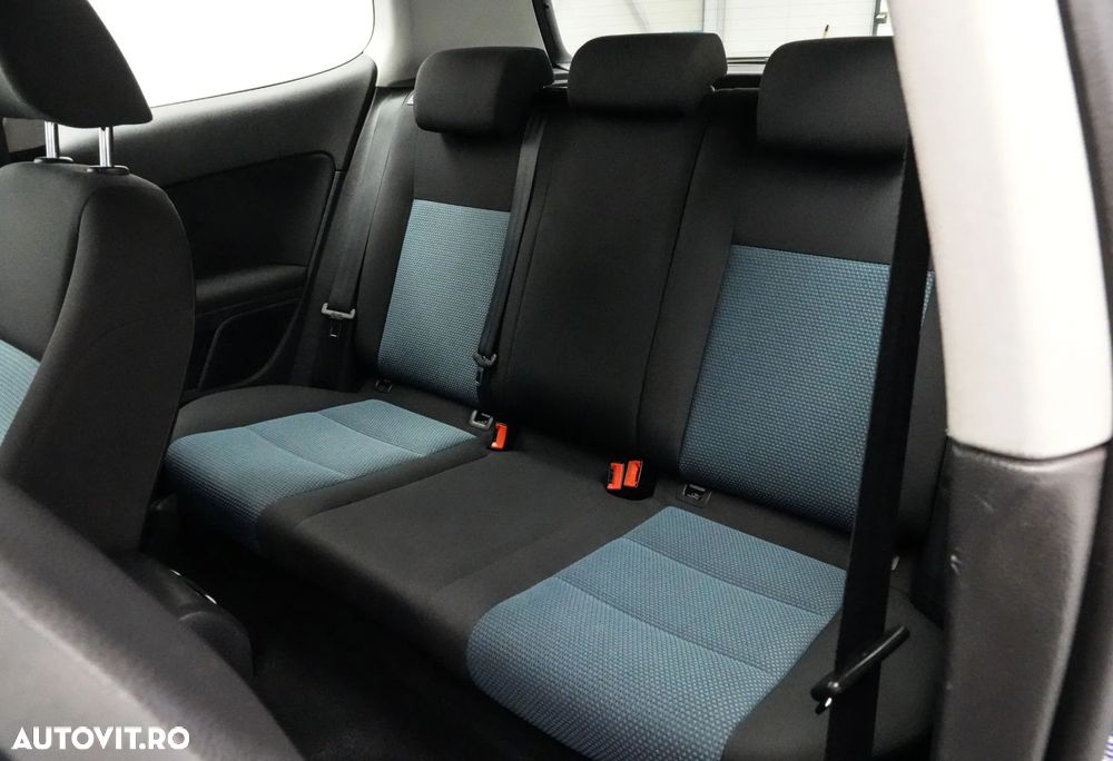 Volkswagen Golf 1.6 TDI DPF BMT Comfortline - 14