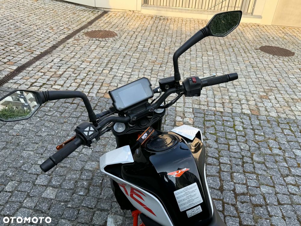 KTM Duke - 8