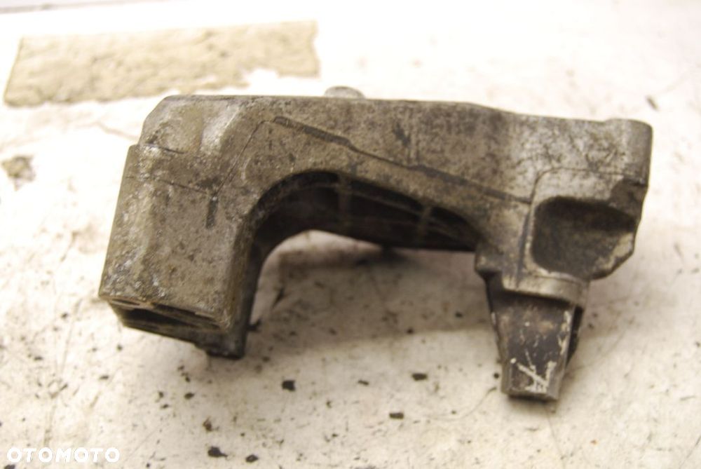 ŁAPA WSPORNIK SILNIKA 038199207H AUDI TT 1.8 TURBO SEAT SKODA VW - 2