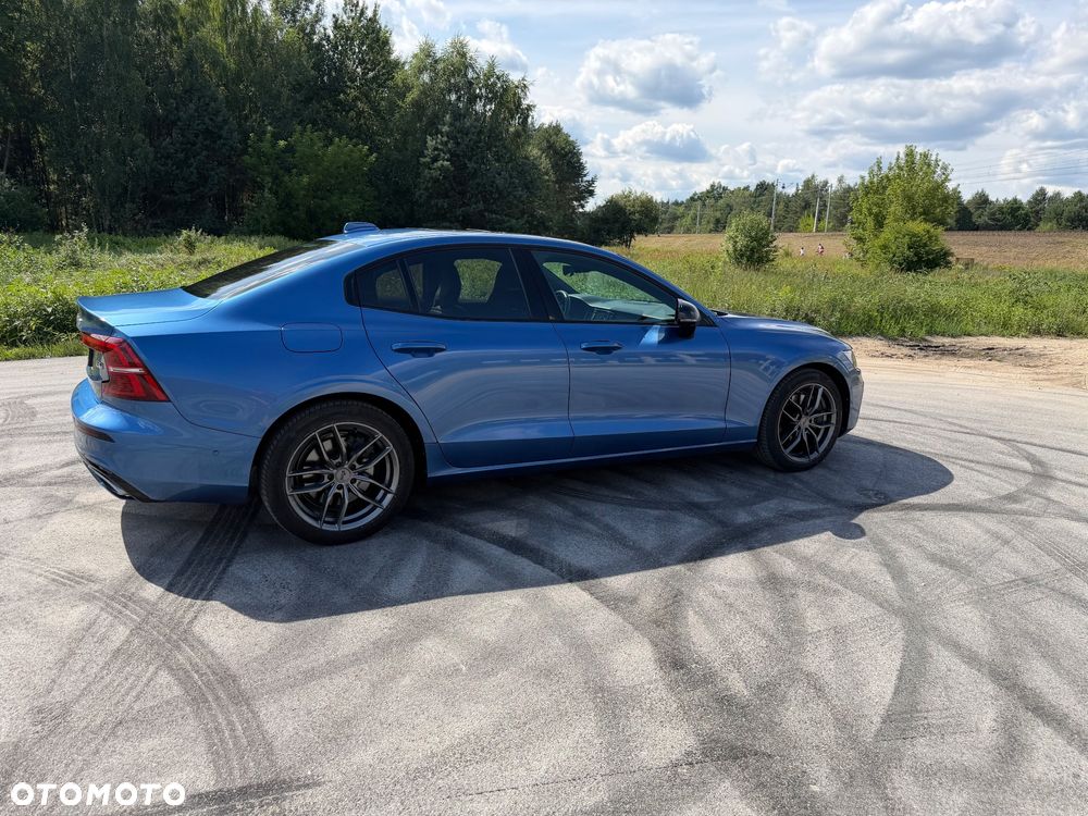 Volvo S60 T6 AWD R-Design - 25