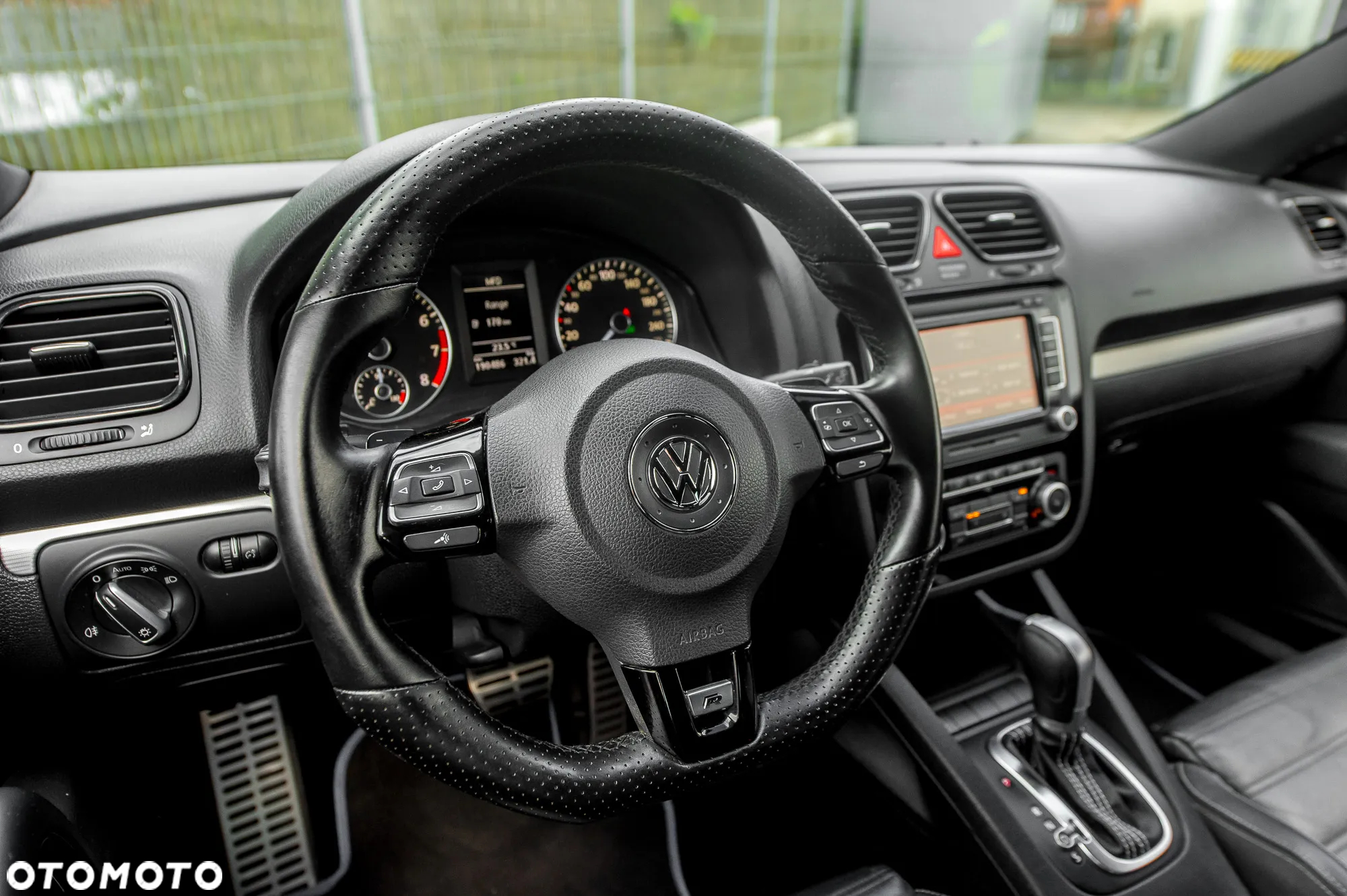 Volkswagen Scirocco 2.0 TSI R DSG - 29