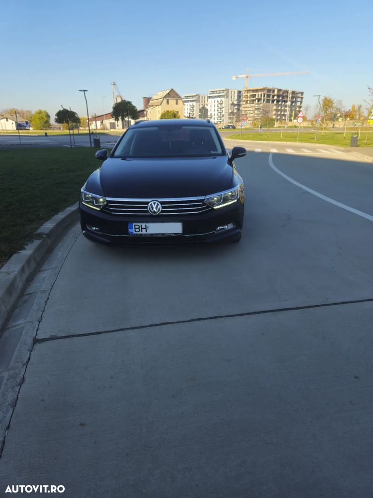 Volkswagen Passat Variant 2.0 TDI DSG Comfortline - 1