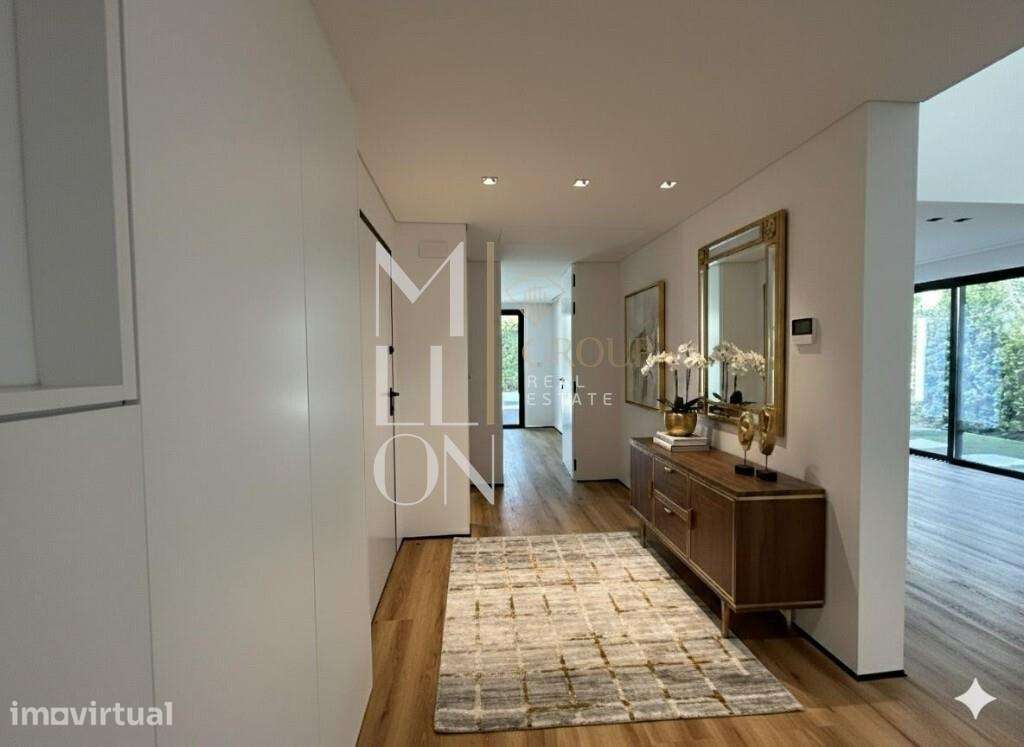 LUXUOSA MORADIA T5 COM PISCINA EM SÃO JOAO DO ESTORIL - Grande imagem: 4/28