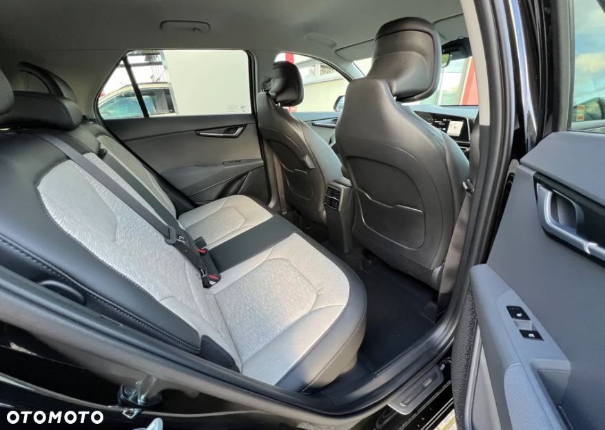 Kia Niro 1.6 GDI Hybrid Business Line - 21