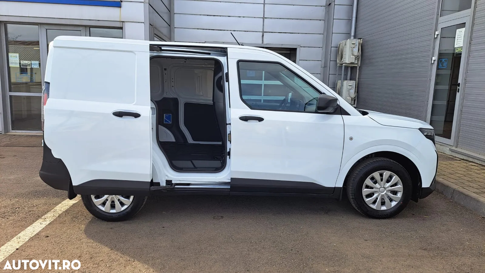 Ford NEW TRANSIT COURIER - 20