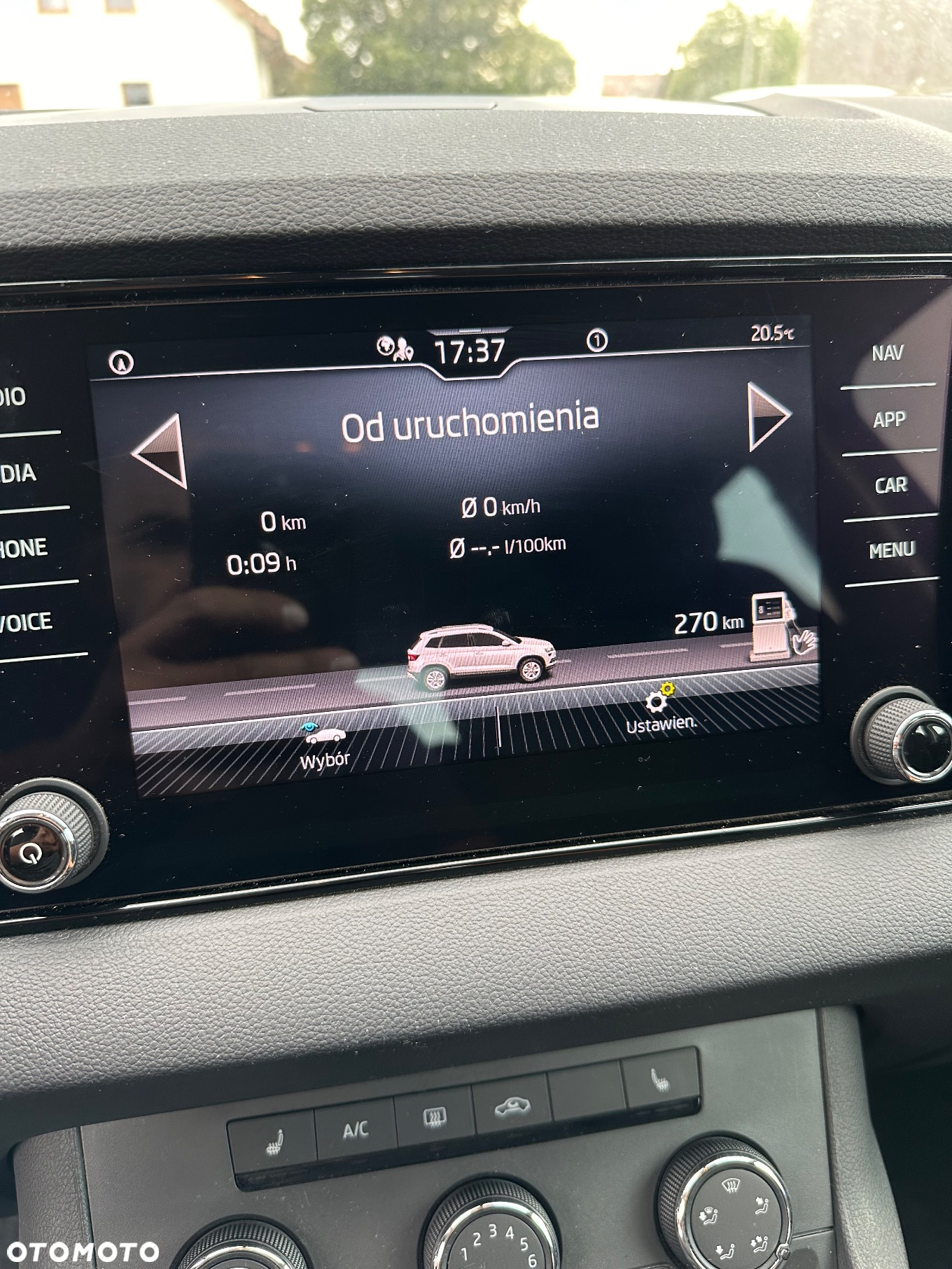 Skoda Karoq 1.0 TSI Ambition - 12