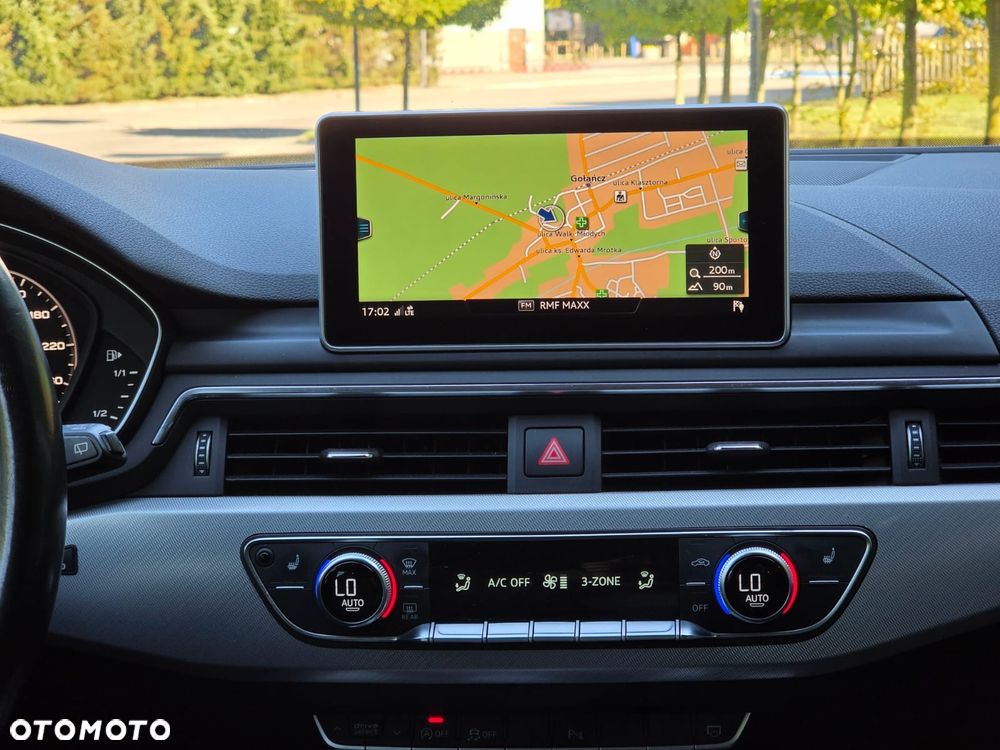 Audi A4 Avant 2.0 TFSI ultra S tronic design - 16