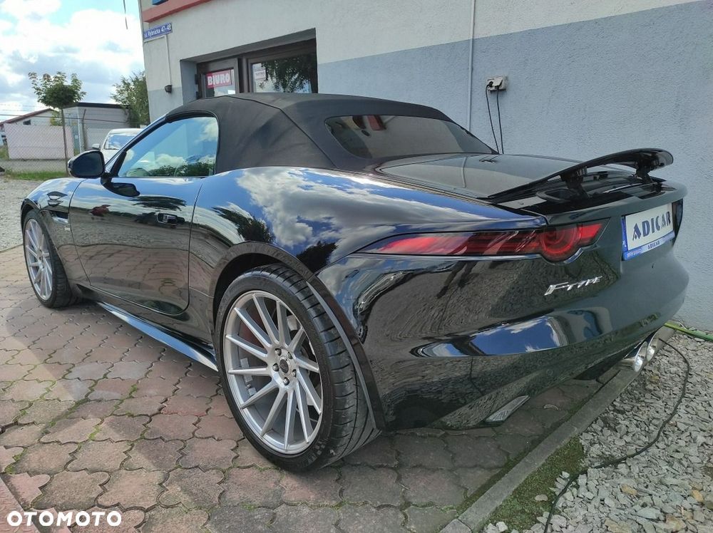 Jaguar F-Type - 7