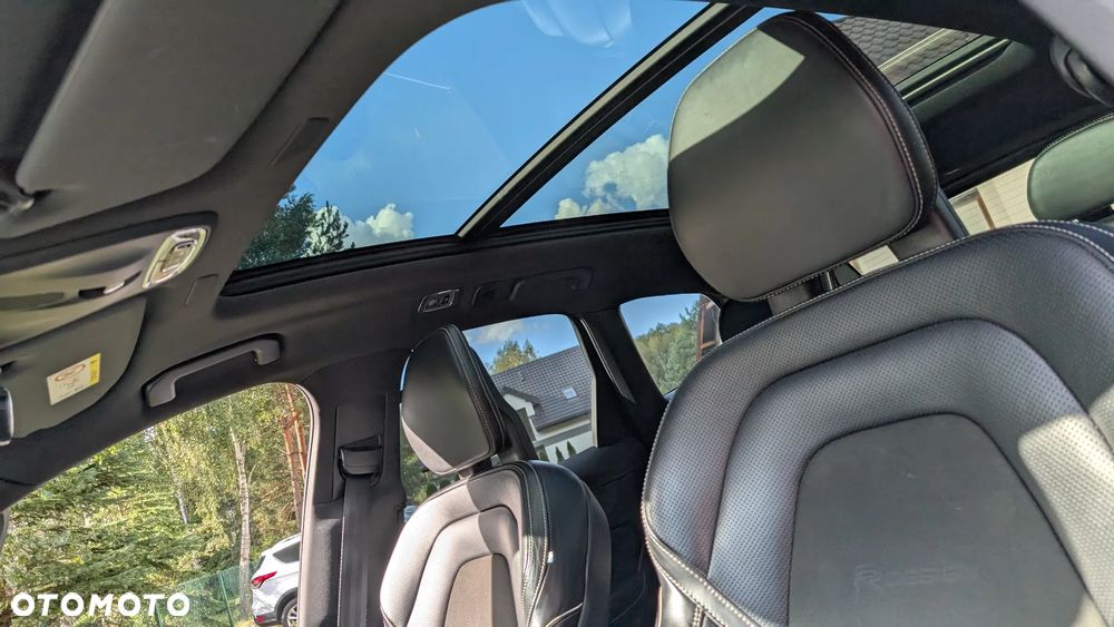 Volvo XC 60 D5 AWD R-Design - 17