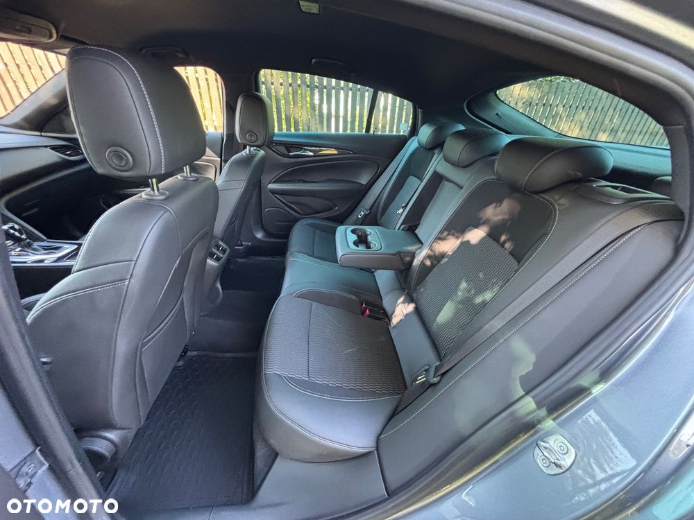 Opel Insignia 2.0 BiTurbo D 4x4 Automatik GSI - 18