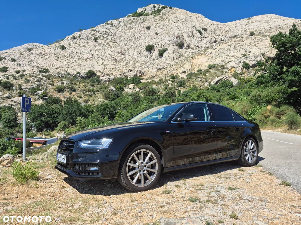 Audi A4 - 4