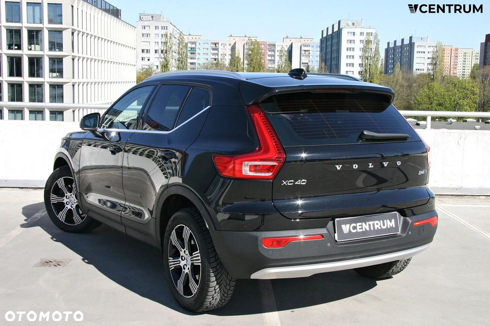 Volvo XC 40 B4 B AWD Inscription - 7