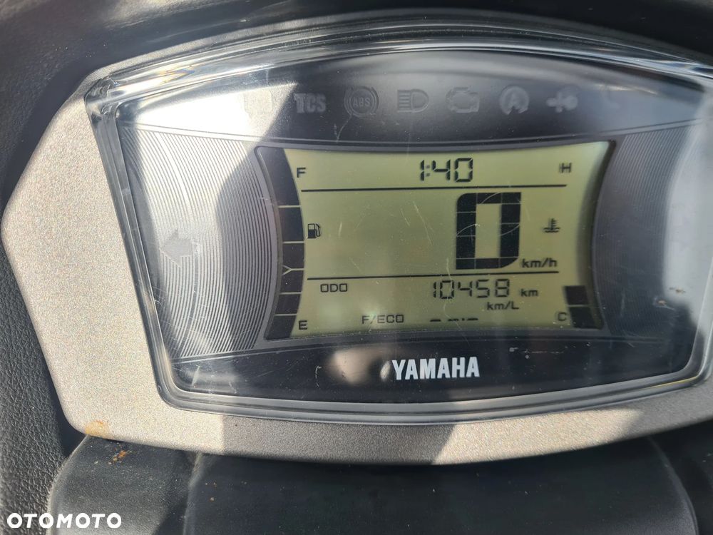 Yamaha NMAX - 9