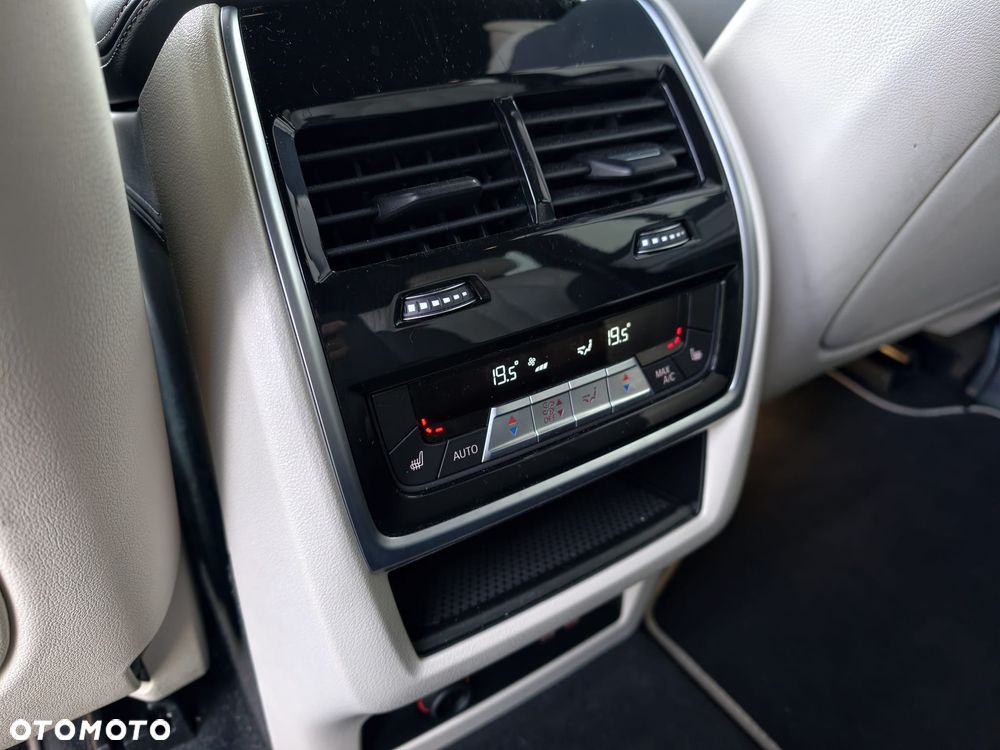 BMW X5 xDrive40d mHEV sport - 16